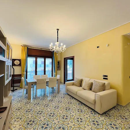 Yourhome - Domus Apartamento Sorrento