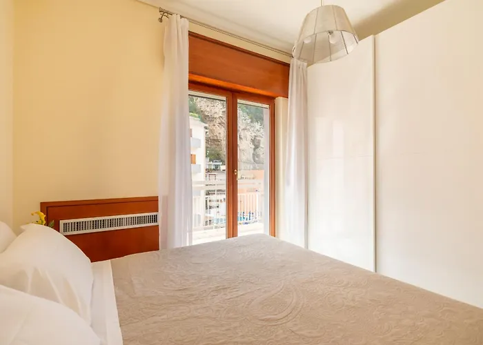 Yourhome - Domus Apartment *