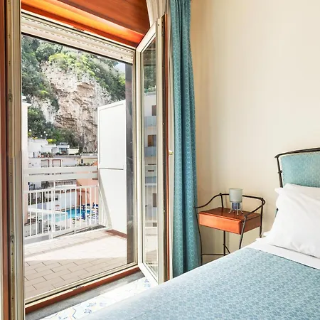 Yourhome - Domus Σορέντο